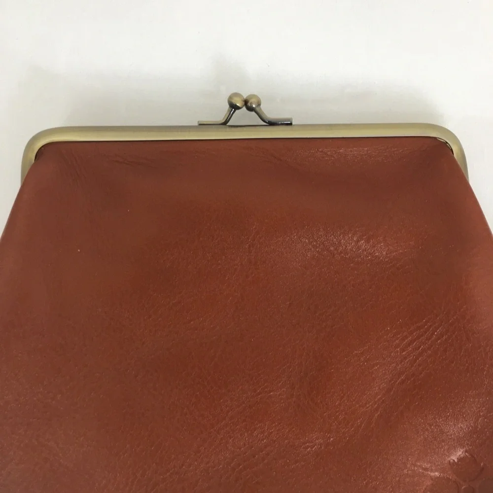 Patricia Nash Savena Kisslock Leather Wristlet Wallet Clutch Brown